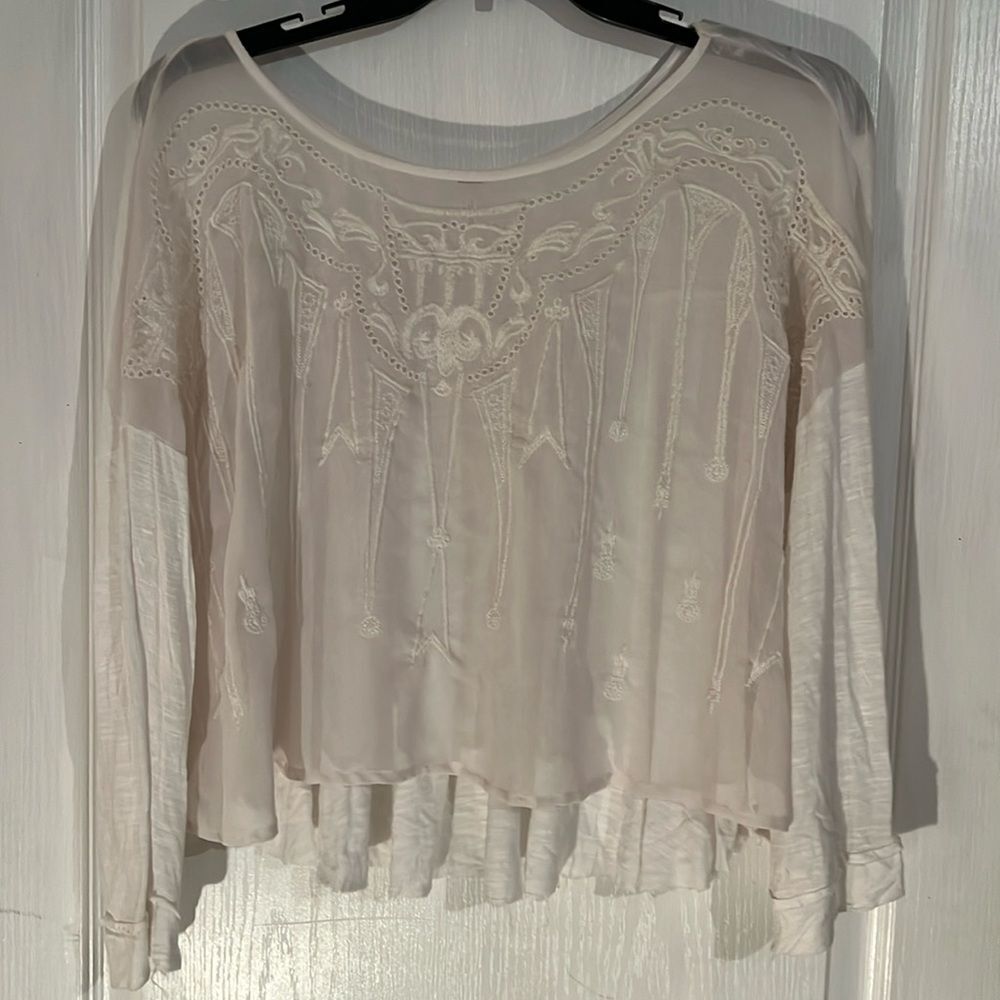 Free People Oversized White Embroidered Bohemian Off The Shoulder Bell Sleeves